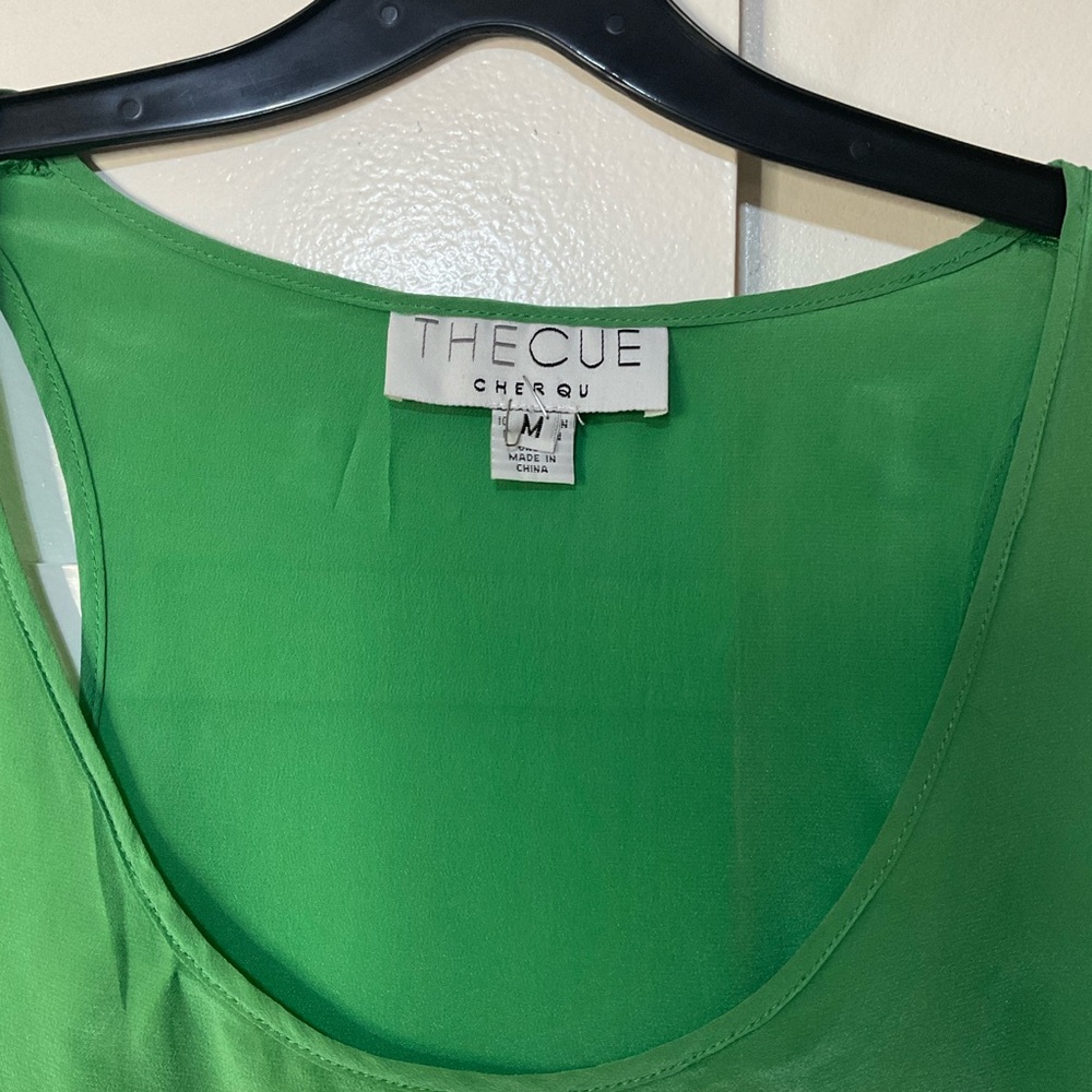 Faux Silk Colorblock Tank - Picture 3 of 5